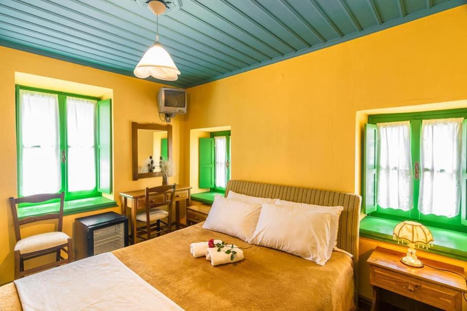 Morfeas Guesthouse Papingo Exterior foto