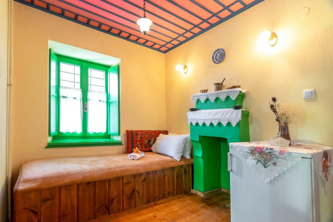 Morfeas Guesthouse Papingo Exterior foto