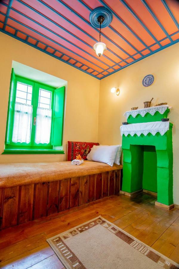 Morfeas Guesthouse Papingo Exterior foto