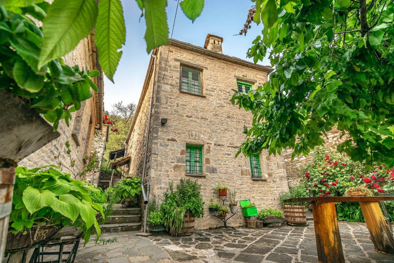 Morfeas Guesthouse Papingo Exterior foto